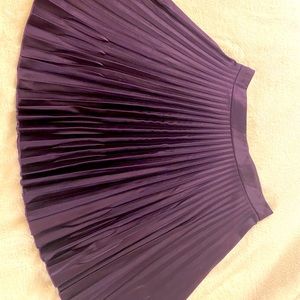 Pleated skirt